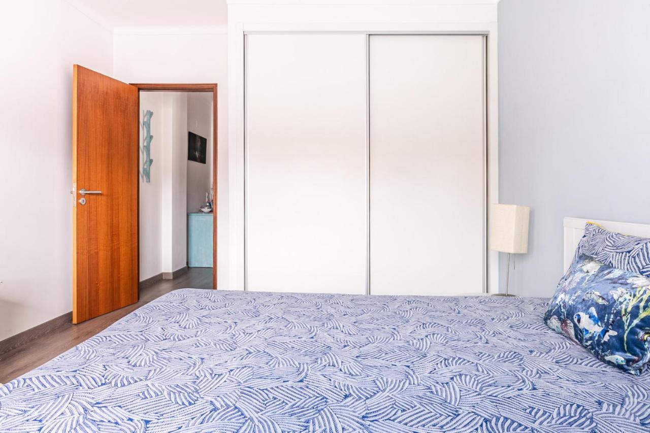 1 Bedroom Beach Apartment With Balcony 2 Min Walk To The Beach! Costa de Caparica Exteriör bild
